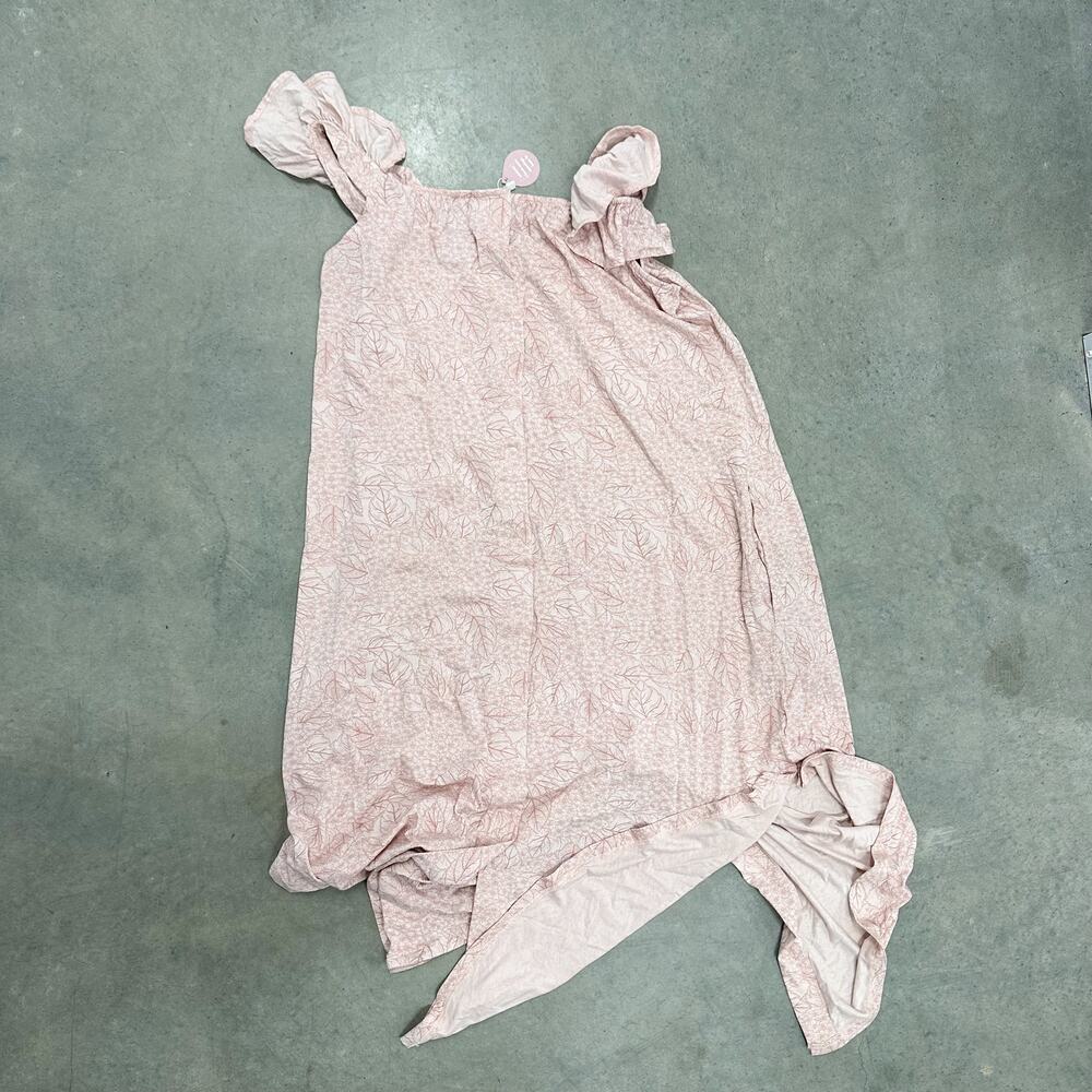 NWT Kindred Bravely Ruffle Strap Labor & Delivery Gown in Pink Hydrangea sz XS - Picture 13 of 13